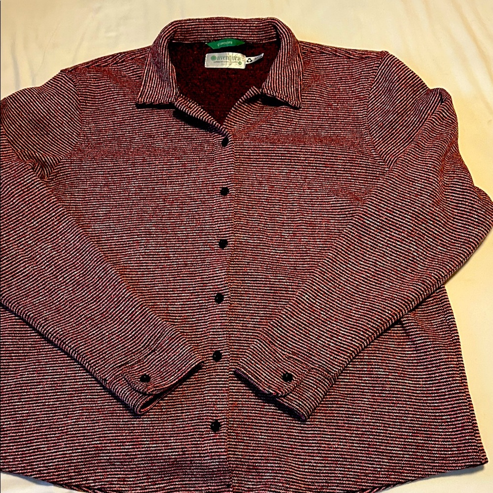 Women’s Aventura Button-Up Shirt Size XXL